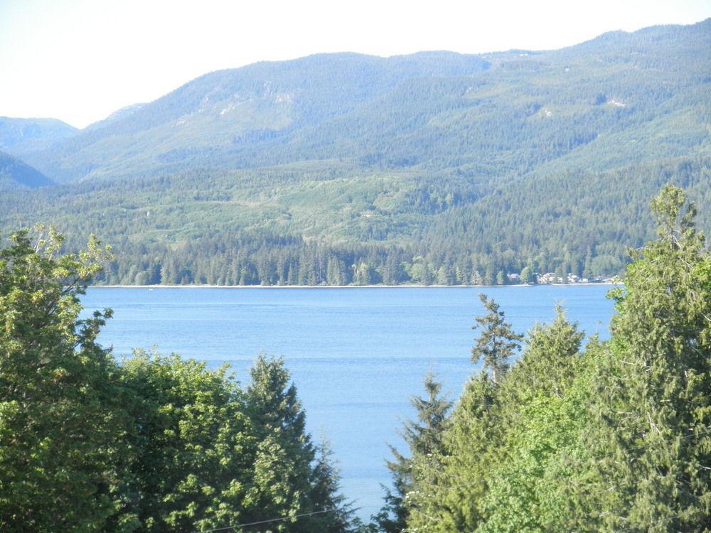 Above The Inlet Hotel Sechelt Exterior foto
